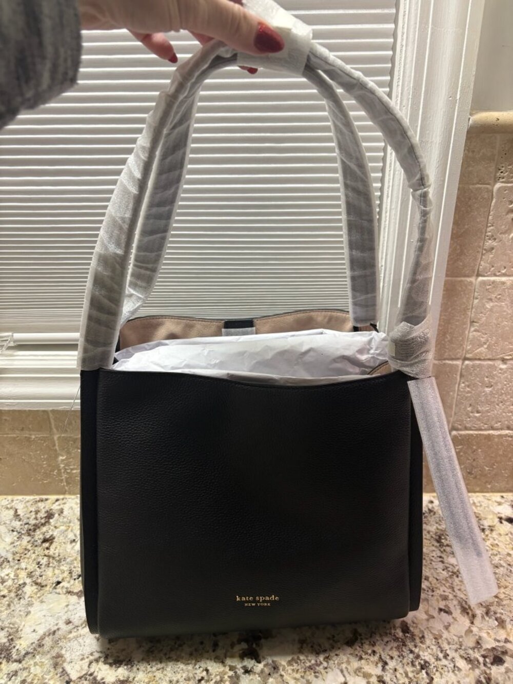 Kate Spade Knott black pebbled leather bag